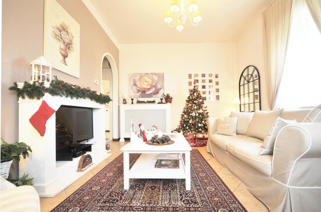 Nina Guest House Longare エクステリア 写真